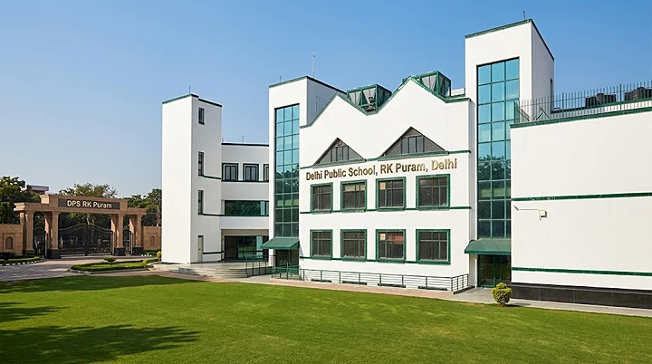 Service Provider of Delhi Public School in Delhi, New Delhi, India