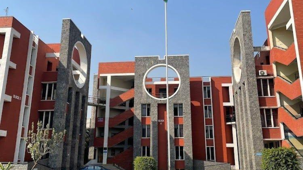 Dr. Akhilesh Das Gupta Institute of Technology & Management (ADGITM)