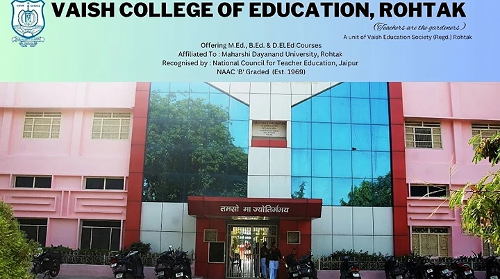 Vaish College